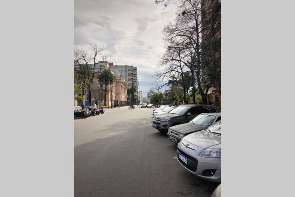 Апартаменты Departamento Centrico A Metros De Plaza Belgrano Сан-Сальвадор-де-Жужуй Экстерьер фото